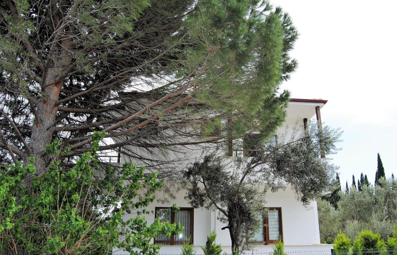 Beyaz Konak Guere Exteriér fotografie